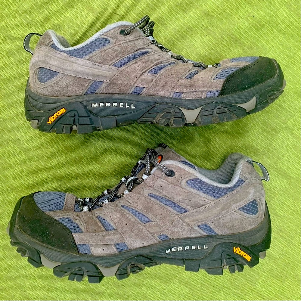 Women’s Merrell Moab 2 Vent - sz 9.5 - smoke grey